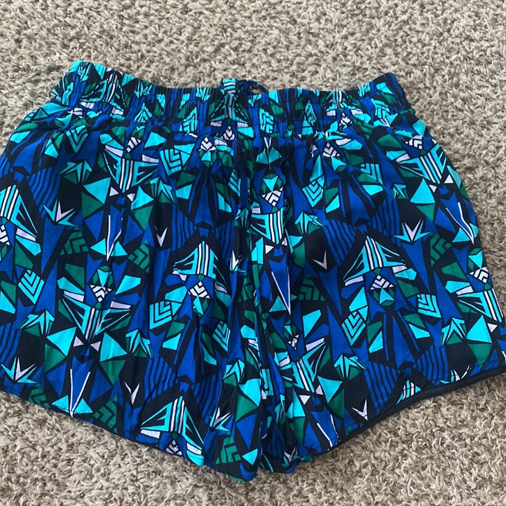 Patterned shorts - Picture 4 of 4